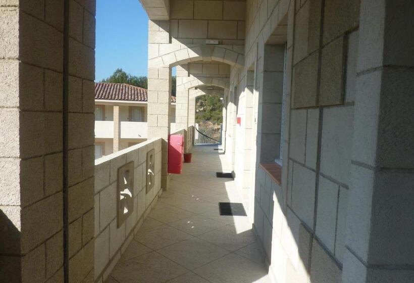 Appart Hôtel Les Rochers