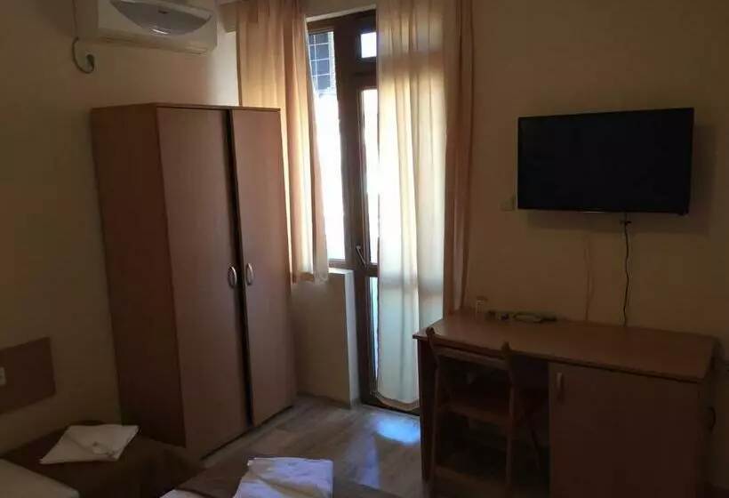 پانسیون Guest House Afrodita