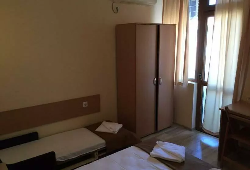 پانسیون Guest House Afrodita