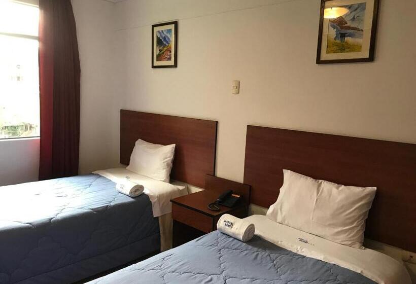 פנסיון Hostal Bond