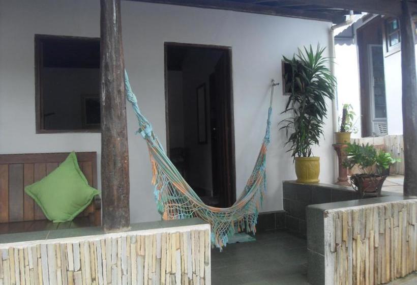 پانسیون Pousada Estrela Matutina