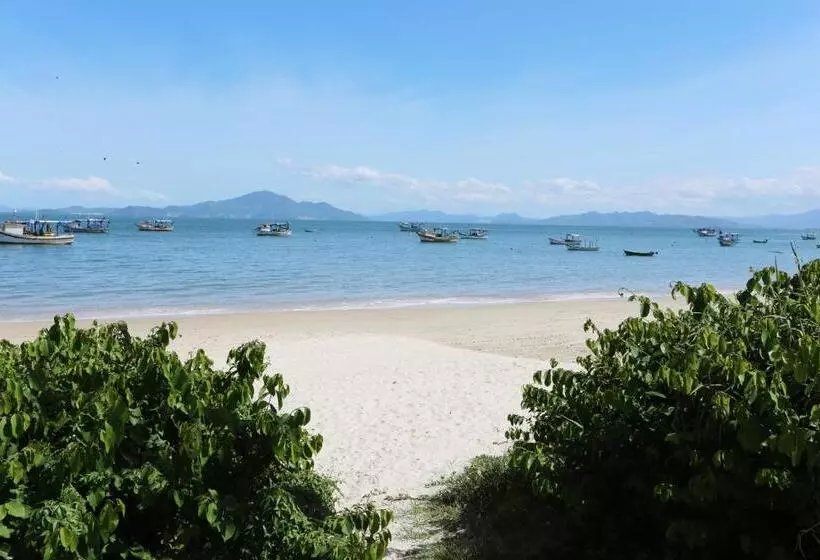 پانسیون Pousada Oceânica