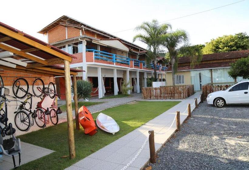 پانسیون Pousada Oceânica