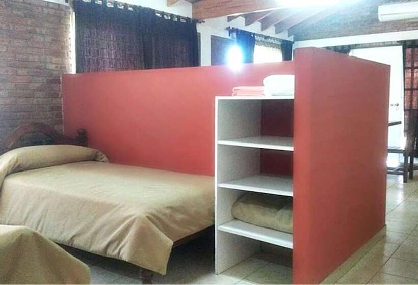 فندق صغير Posada De Las Sierras