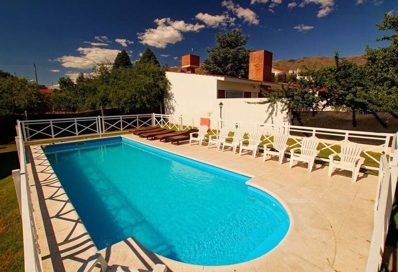 فندق صغير Posada De Las Sierras