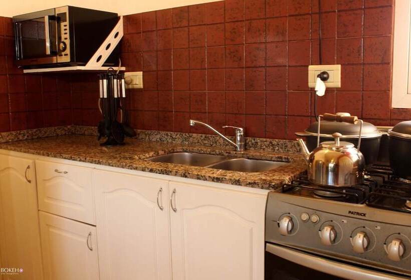 فندق صغير Posada De Las Sierras