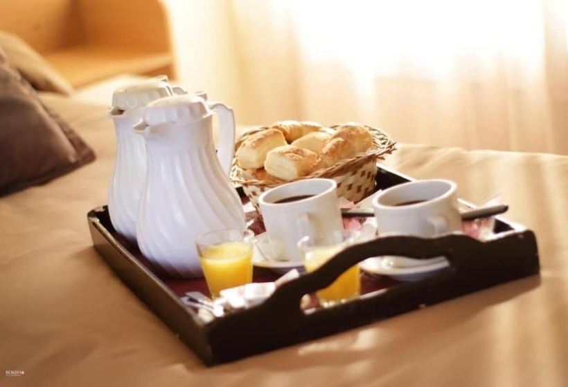 فندق صغير Posada De Las Sierras