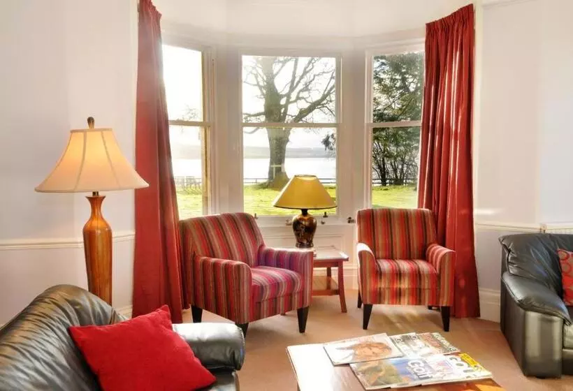 Majatalo Kiltearn Guest House