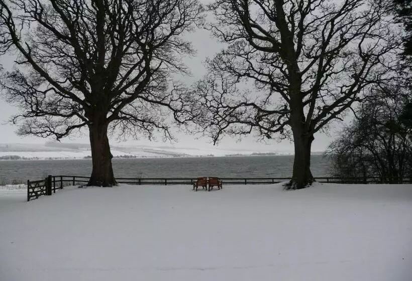 Majatalo Kiltearn Guest House