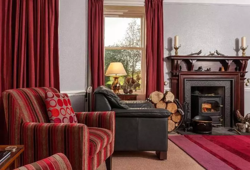 Majatalo Kiltearn Guest House