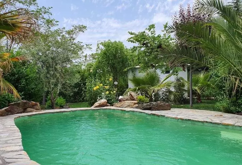 Majatalo La Placeta Guesthouse