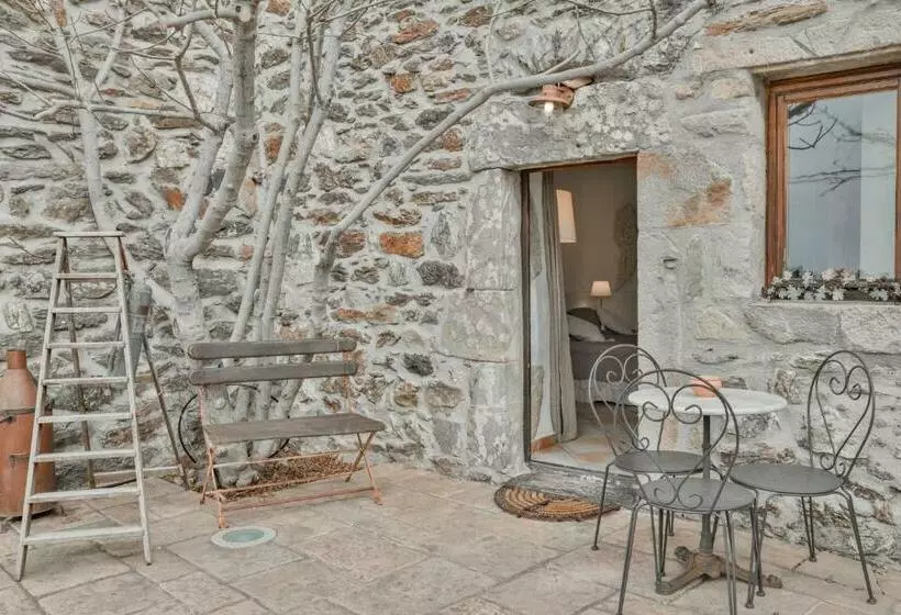 ペンション Maison D'hôtes Le Hameau De La Mûre