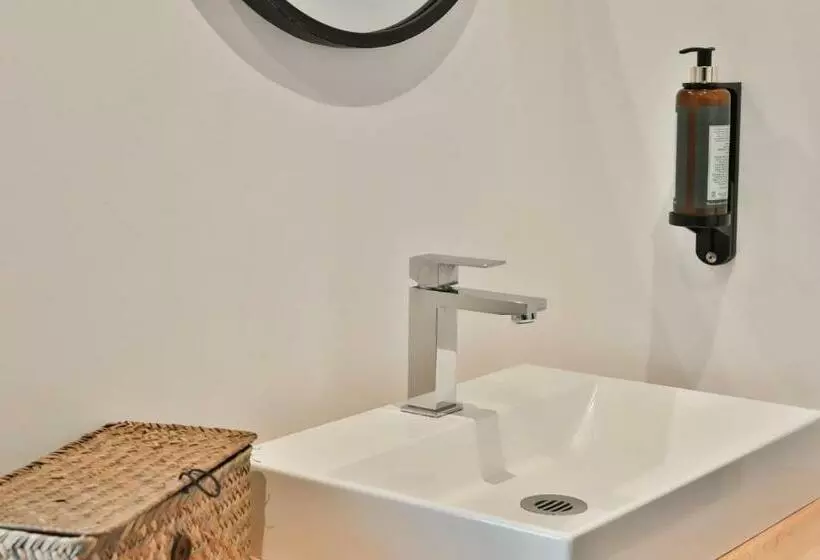 ペンション Maison D'hôtes Le Hameau De La Mûre