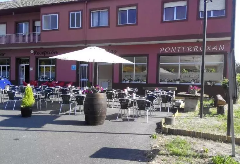 ペンション Ponterroxan