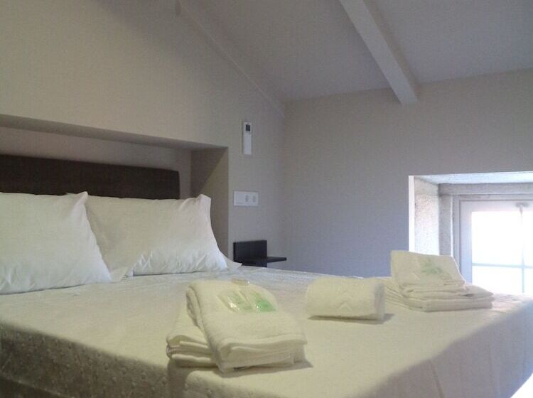 پانسیون Rua Grande