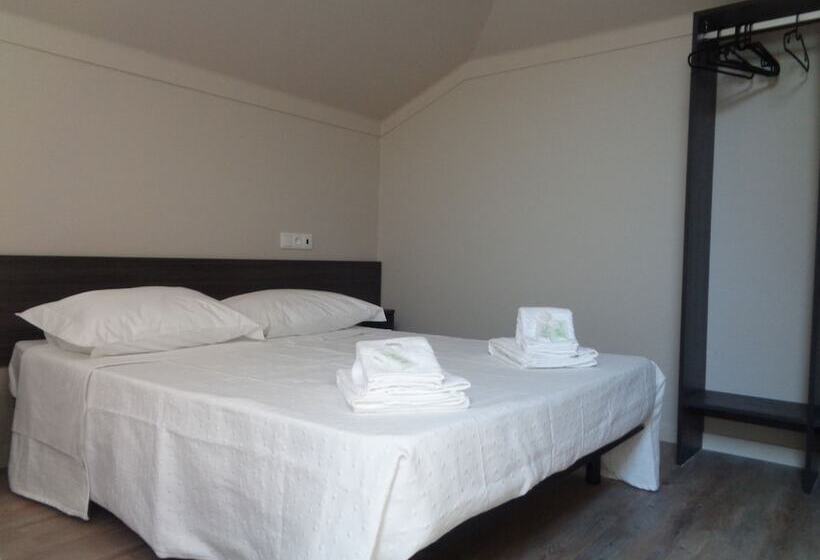 پانسیون Rua Grande