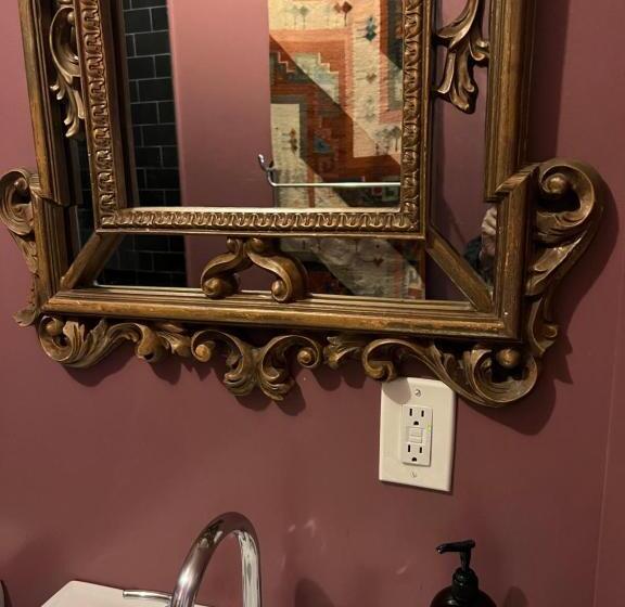 膳宿费 Soul Food Mont Morris