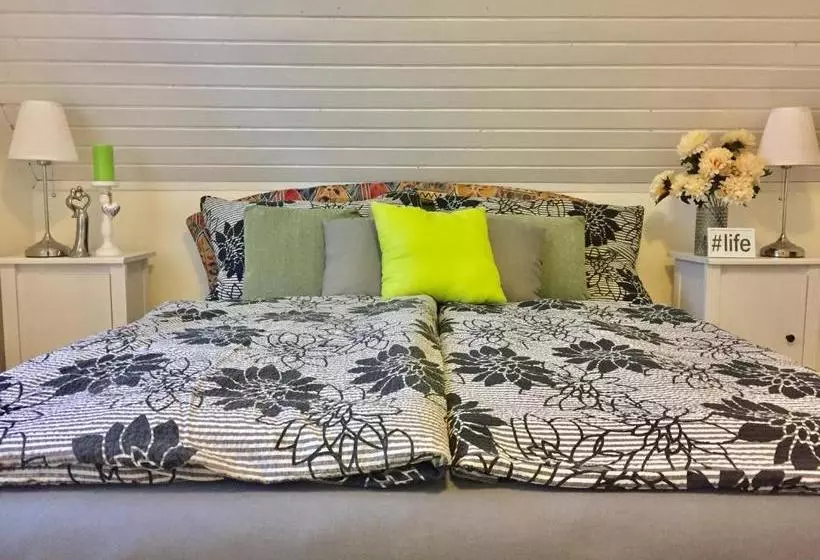 Szent Orbán Panzió   Kutyabarát Apartmanok
