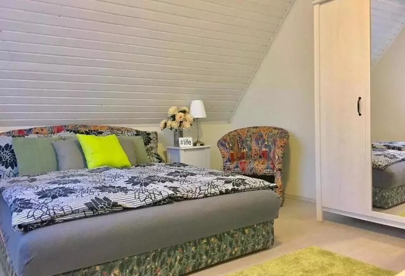 Szent Orbán Panzió   Kutyabarát Apartmanok