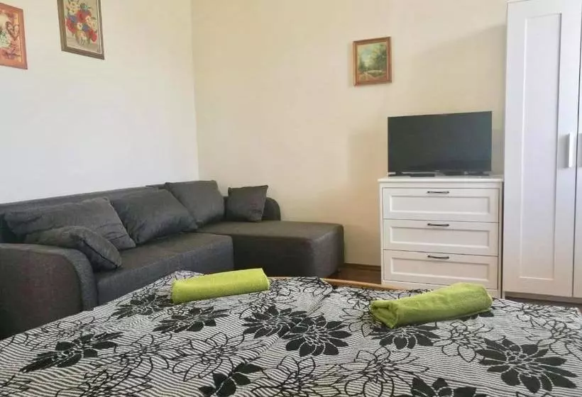 Szent Orbán Panzió   Kutyabarát Apartmanok