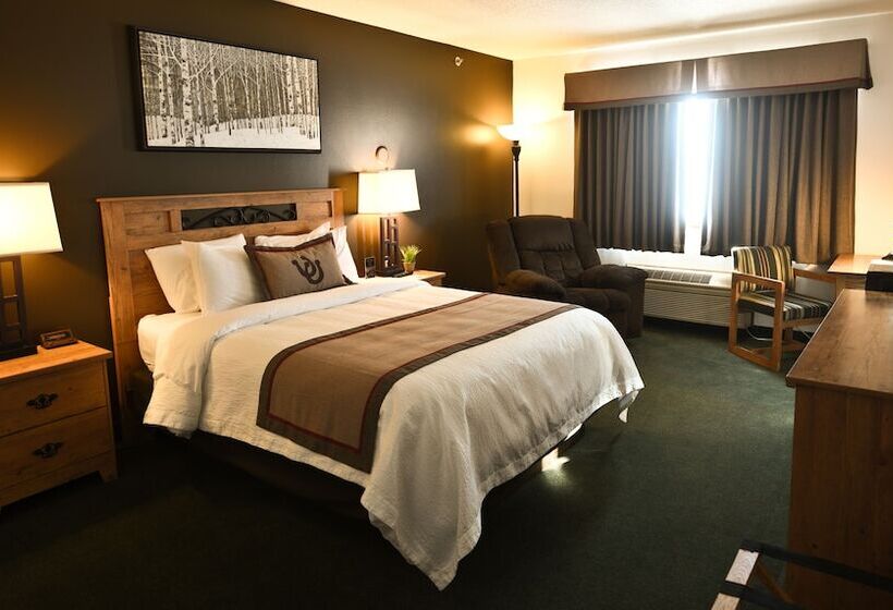 Общежитие Draft Horse Inn And Suites