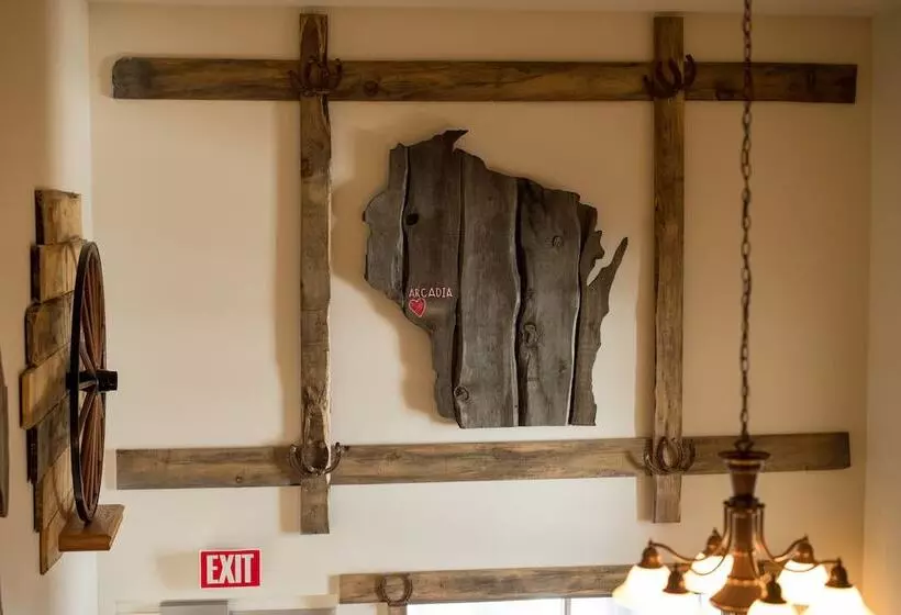 ユースホステル Draft Horse Inn And Suites