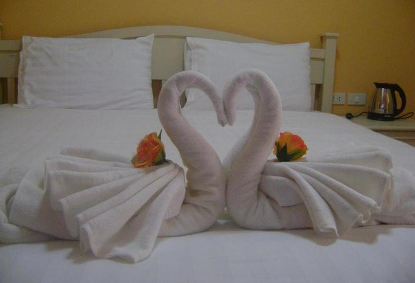 호스텔 Ploy Puu Residence