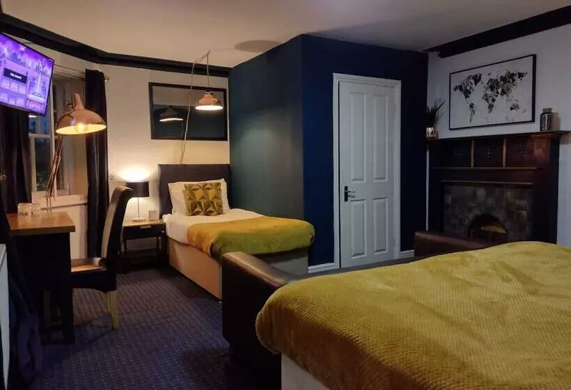 Retkeilymaja The Crown Inn   By Blunt Bars