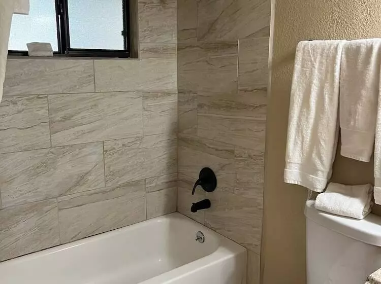 Retkeilymaja Timberlodge Inn