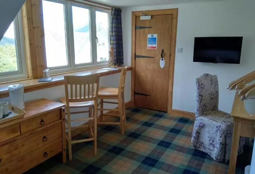 تختخواب و صبحانه Whistlefield Inn