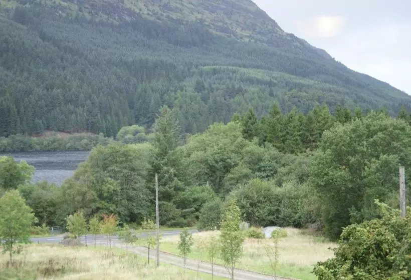 تختخواب و صبحانه Whistlefield Inn