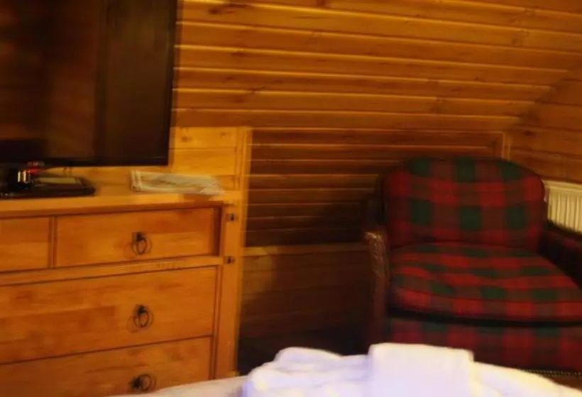 تختخواب و صبحانه Whistlefield Inn