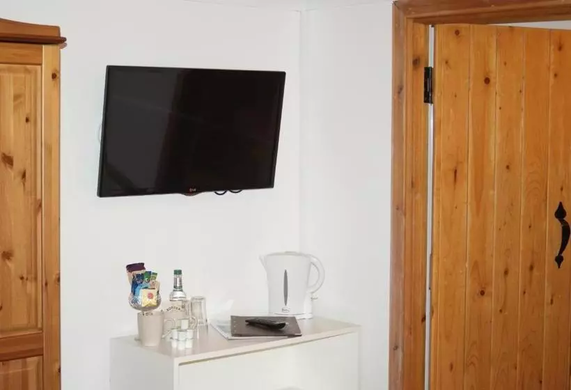 تختخواب و صبحانه Whistlefield Inn