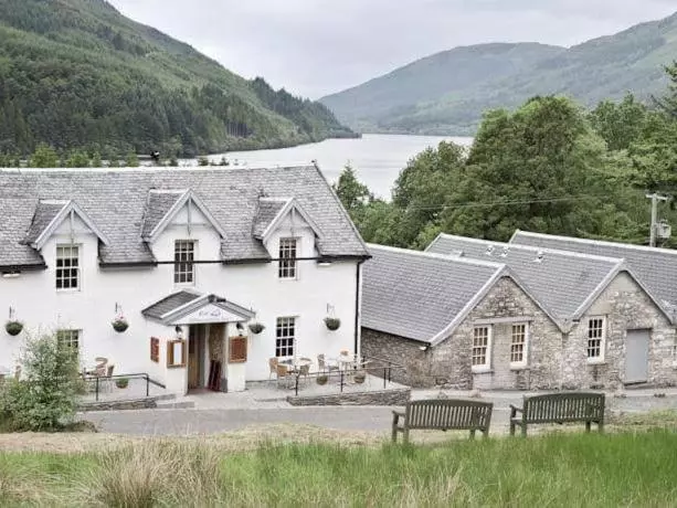 تختخواب و صبحانه Whistlefield Inn