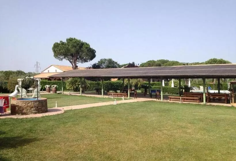 هتل Agriturismo Cannavota