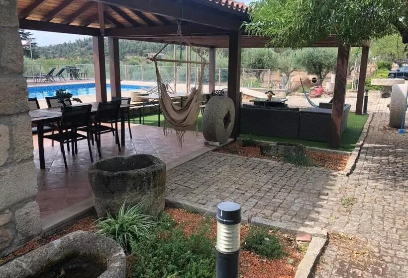 Hotelli Quinta Das Pias   Holiday Farm
