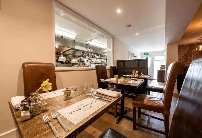 ホテル St Marys Hall