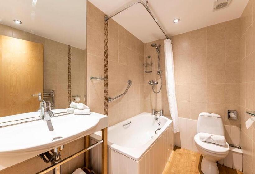 Отель St Marys Hall