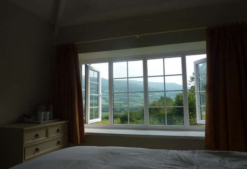 酒店 The Kestrel B&b