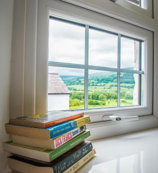 酒店 The Kestrel B&b