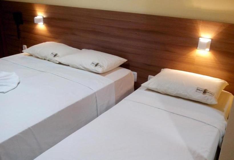 פנסיון Estação