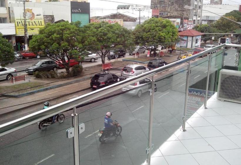 פנסיון Estação