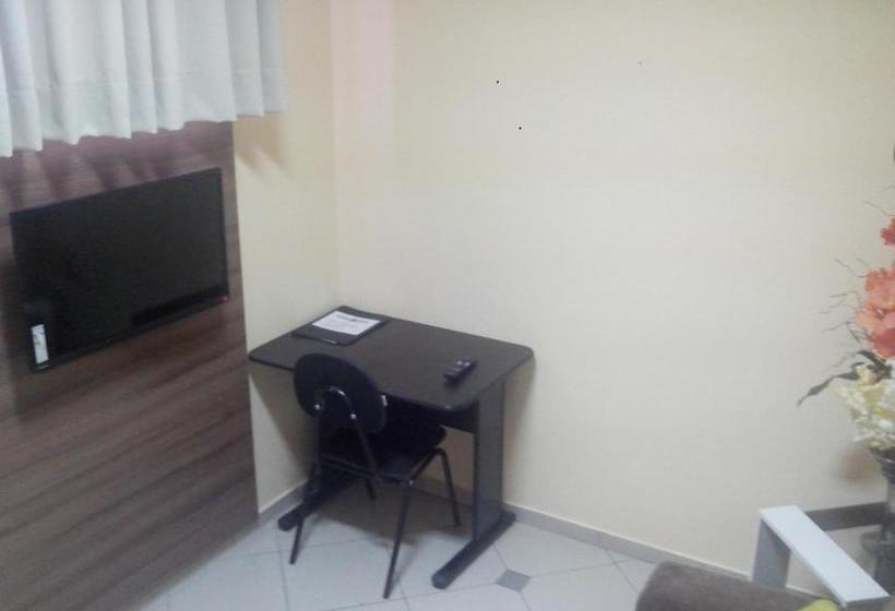 פנסיון Estação