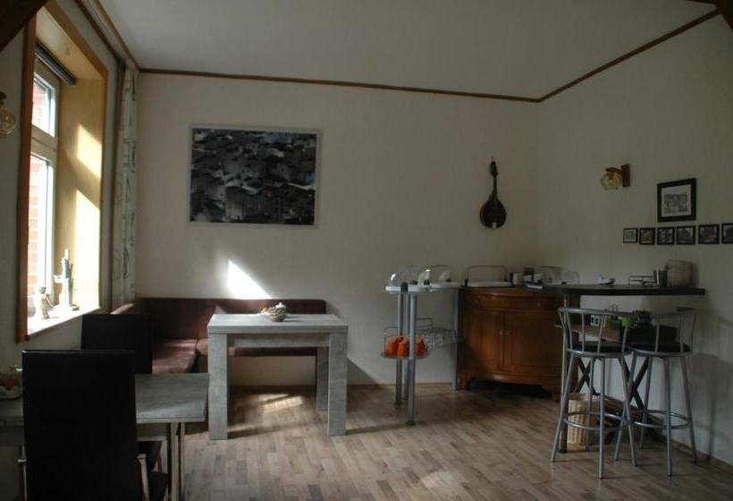 پانسیون Gästehaus Mea Vota