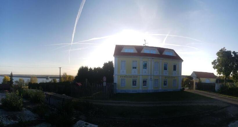 펜션 Holiday Centrum