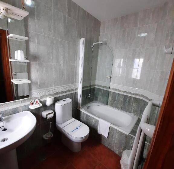 بنسيون Hostal Costa Rica