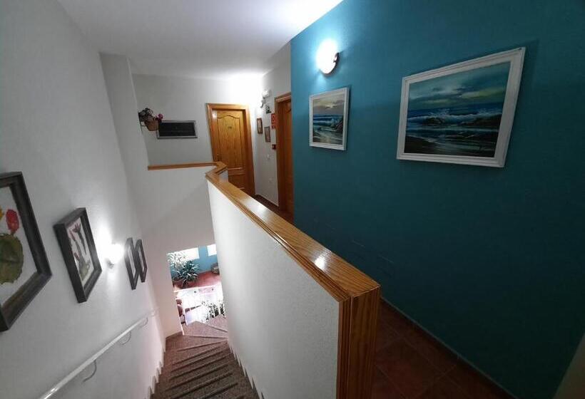 بنسيون Hostal Costa Rica