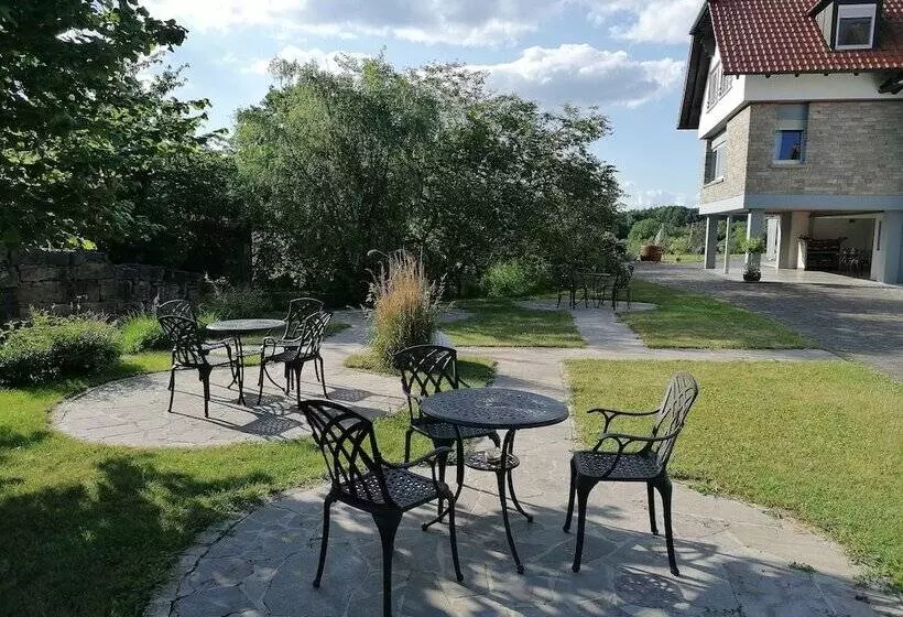 Majatalo Kirschberghof Gästehaus Und Weinverkauf