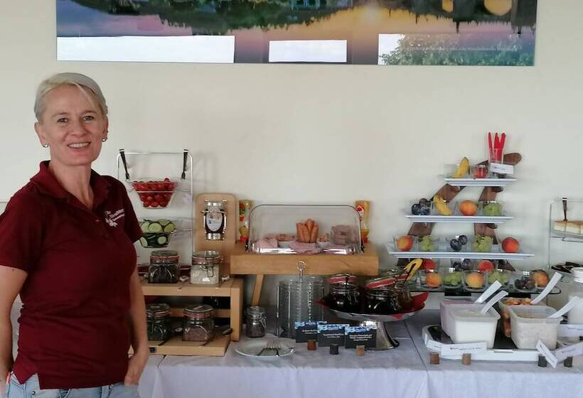 بنسيون Kirschberghof Gästehaus Und Weinverkauf