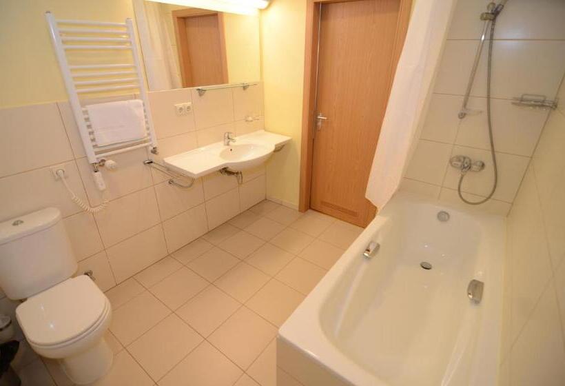 پانسیون Vesk Svečių Namai